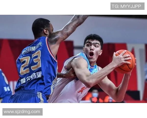 快船巅峰赛季场均9.7分！曝新疆男篮签下前NBA后卫蒂龙·华莱士